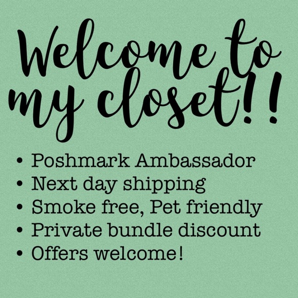 Free People Sweaters - 🌟POSH AMBASSADOR🌟